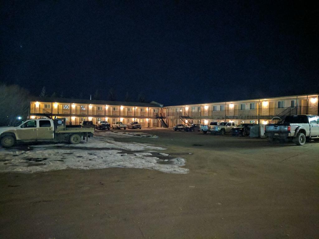 Aspen Motor Inn Drayton Valley Exteriör bild